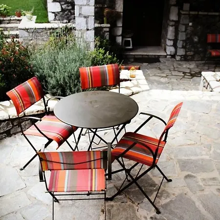 Tsarbou Guest house 4*