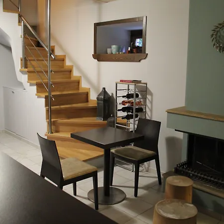 Tsarbou 게스트하우스 스템니차