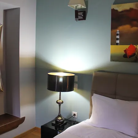 게스트하우스 Tsarbou