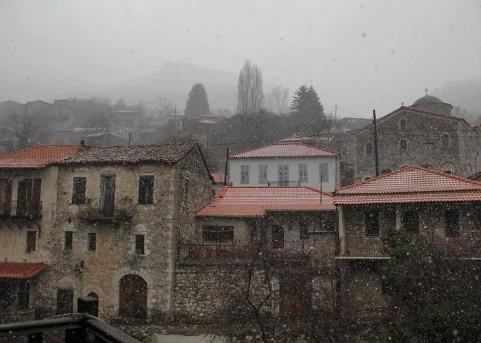 Tsarbou Pensionat 3*