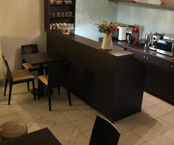 Tsarbou Pensionat 3*