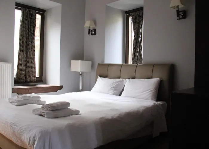 Tsarbou Pensionat 3*