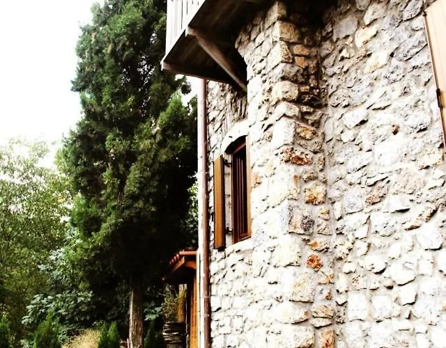 Tsarbou Pensionat 3*